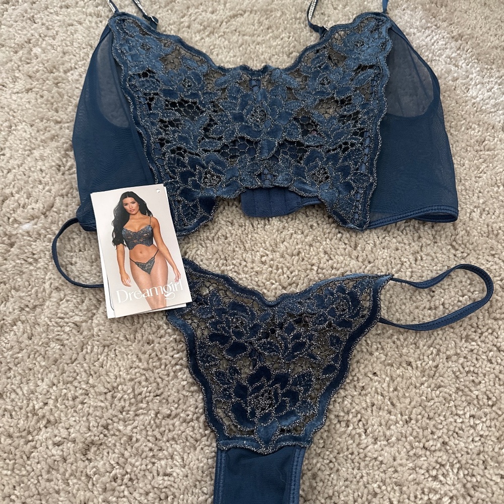 Dreamgirl lingerie